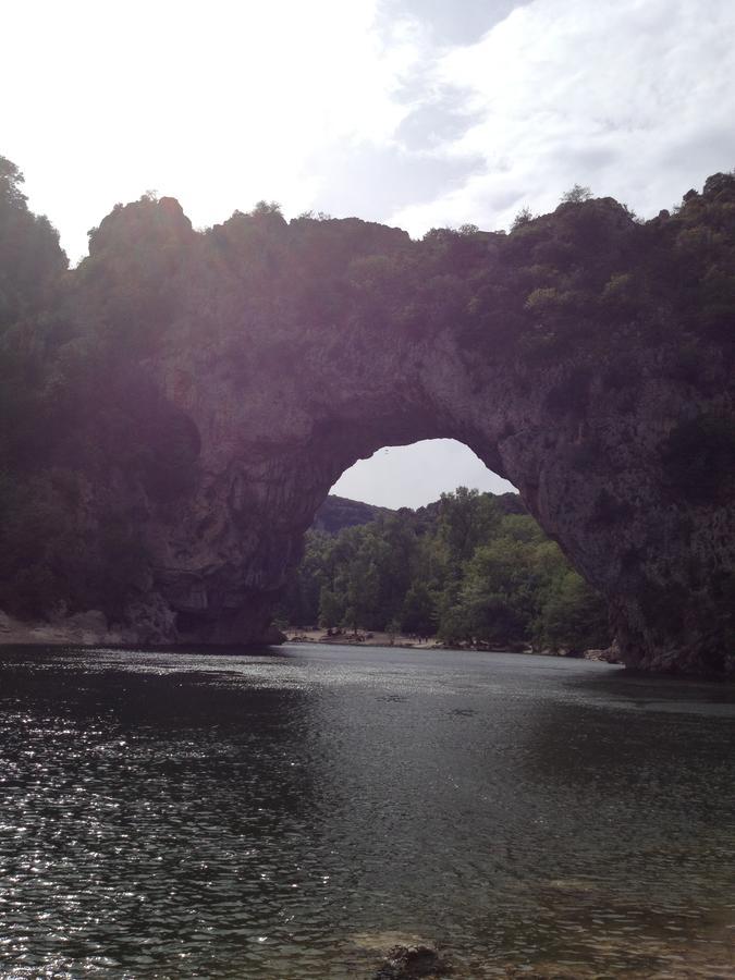 Hotel Des Sites Salavas Dış mekan fotoğraf